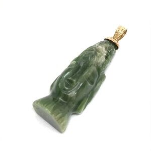 Vintage 14k Gold Green Carved Face Pendant